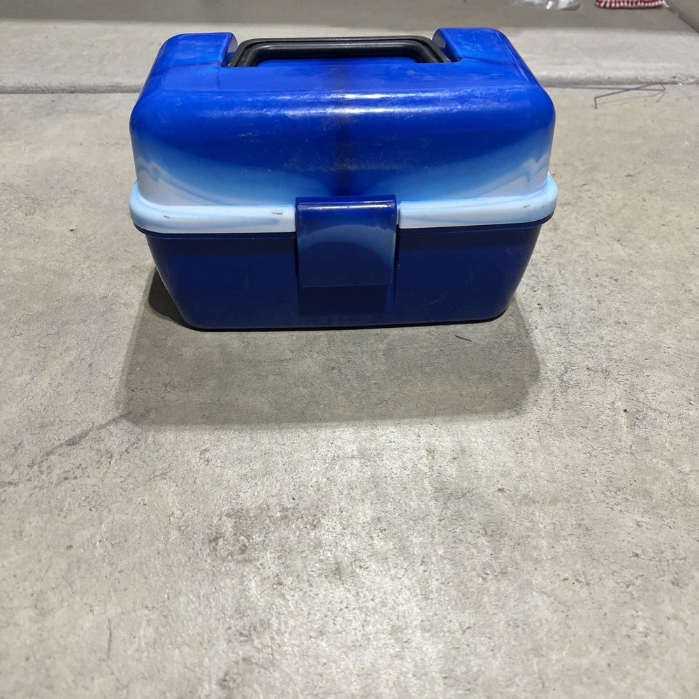 ￼ Fishing Tackle Box 8 Inches Wide 5 Inches Tall Made For Kids