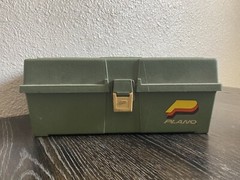Vintage 1980’s Plano 5410 Green and Tan Tackle Box – Nice shape! Rare color!