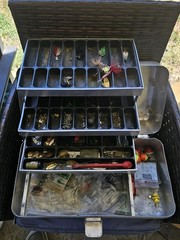 Vintage UMCO Aluminum Fishing Tackle Box Model 203A With Supplies Pre Owned Cond