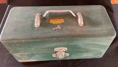 Vintage Grip-Loc Green Metal Tackle Box, Walton Products USA- w/ Key | FREE S&H