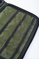 Specialist Tackle Bag Wychwood Medium Coarse Carp Fishing Accessory Luggage