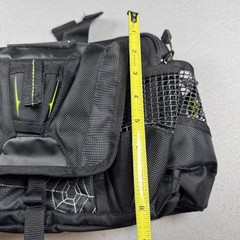 SpiderWire Fishing Tackle Hip Waist Pack Black Multi Pocket Padded Bag
