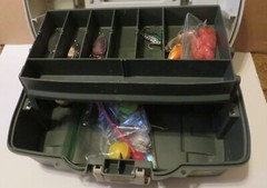 Plano 6201 One-Tray Tackle Box WITH GEAR,