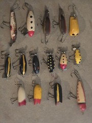 Dream LOT of RARE Vintage WOODEN Fishing LURES/TACKLE/REEL ECT. HEDDON TORPEDOS