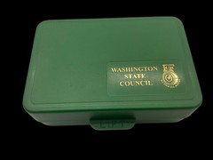 Washington State Fly Fishing Lure Box Flat Foam Plastic Organizer With 13 Flies