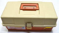 Vintage PLANO #5520 tackle box Made In USA Tan and Brown 13x7x6” very nice!