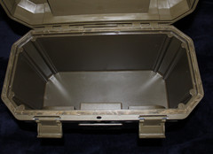 Realtree Full Capacity Toolbox Camo with Wireless Speakers