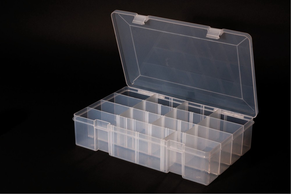 Leeda Multi Compartment Tackle Box 4-22 / Carp Fishing / R2261