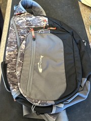 Orvis Fly-Fishing Sling Pack -Steel Camo