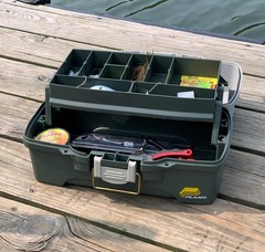 Plano 6201 One-Tray Tackle Box, Bait Storage, Extending Cantilever-tray Design