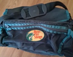 Bass Pro Shop Tackle Bag Xtreme Qualifier 6 Pockets Plenty Of Storage