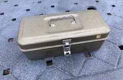 Vintage Rusty Olive Green Metal Fishing Tackle Box Industrial Tool Chest