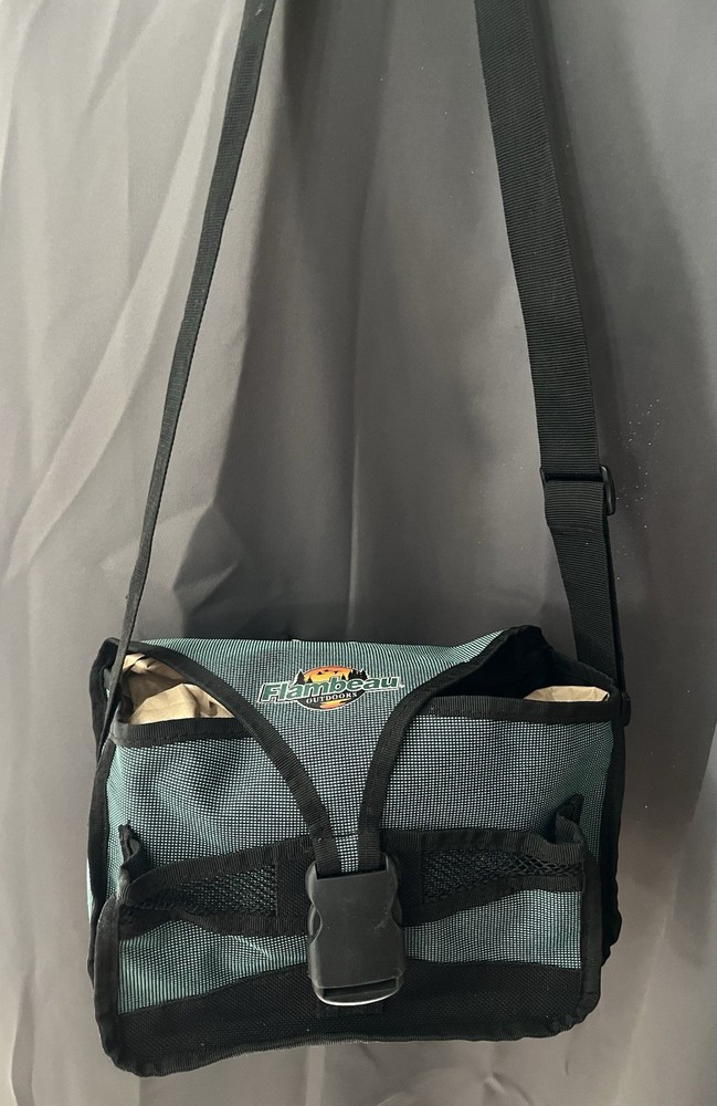 Flambeau Soft Sided Tackle Bag Adjustable Shoulder Strap External Pockets EMPTY