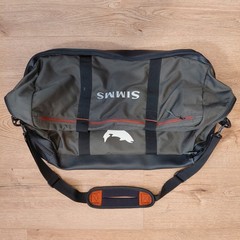 SIMMS “Headwaters” Wet/Dry Storage 90L Tackle Gear Bag Waterproof Bottom