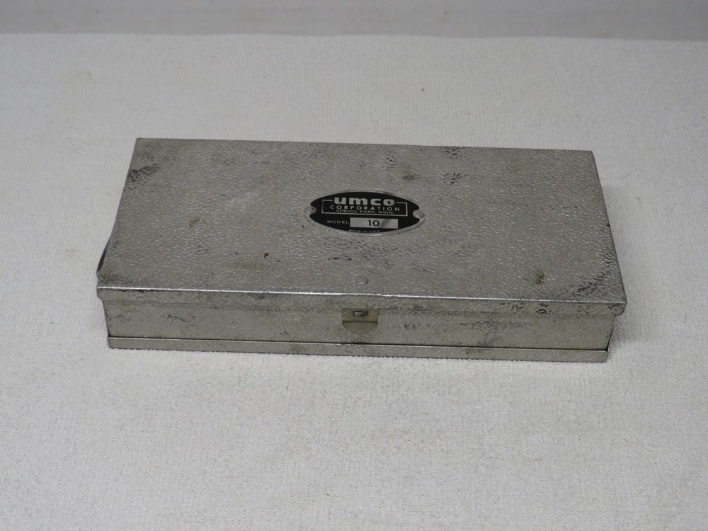 Vintage UMCO Corp. Model 10 – 2-Sided Aluminum Terminal Tackle Box & Tackle