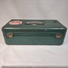 Vintage 1950’s ATCO Victor Tackle Fishing Tool Box Green 13.5″x6.5″x4.5″ USA
