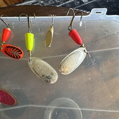 Vintage Fishing Tackle Lot Of 25 In Divided Case.