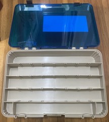 PLANO TWO LEVEL MAGNUM TACKLE BOX 3500 SANDSTONE BLUE 135010