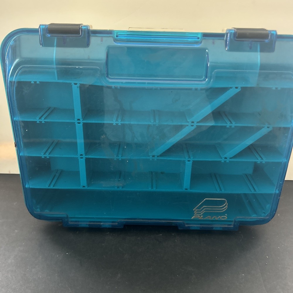 Plano 1349 Magnum Tackle Box Blue Beige USA Fishing Storage Organizer