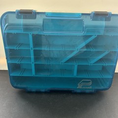 Plano 1349 Magnum Tackle Box Blue Beige USA Fishing Storage Organizer