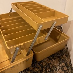 Vintage Old Pal Fishing Tackle Box Model 1050 Tan 2 Tray Plus Wooden Bobbers