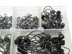 LARGE LOT OF MISC HOOK’S AND WIEGHT’S with RUNCL”BORN TO WIN” TACKLE BOX**
