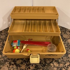 Vintage Old Pal Fishing Tackle Box Model 1050 Tan 2 Tray Plus Wooden Bobbers