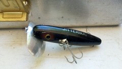UMCO 175A ALUMINUM BOX W/LURES