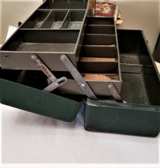 Vintage Eagle Lock Co. Metal Fishing Tackle Box With Cork Lined Shelves has Keys