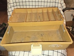 Old Pal Vintage Model 1040 Single Tier Tan/Brown Tackle Box