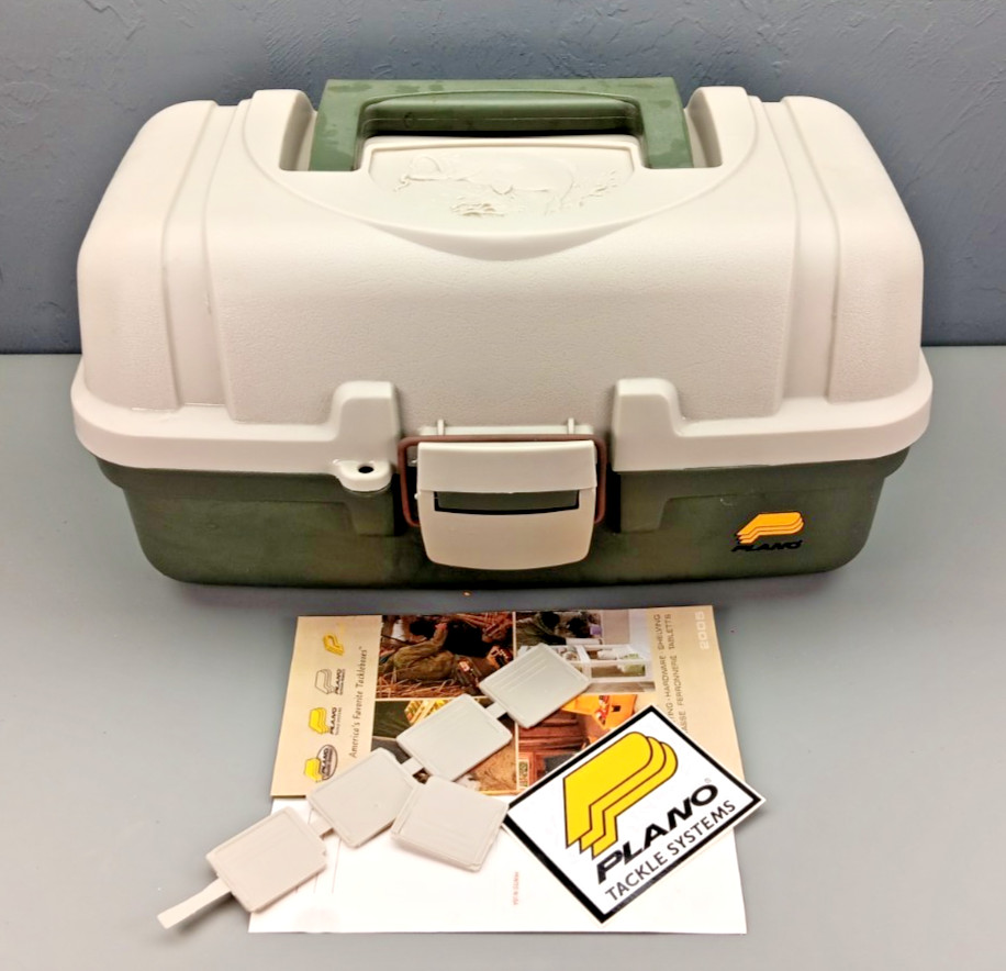 Plano 6102 Fishing Tackle Box 13x7x8″ Divided Tray Made in USA