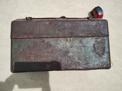 Antique Grip Loc Walton Products Metal Tackle Box