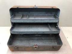 Vintage Metal Fishing Tackle Box Tool Box