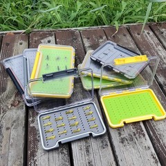 Aventik Waterproof Fly Fishing Box â€“ Slim Silicone Fly Case with Clear ABS Li