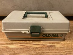 Vintage Old Pal 10 40 Fishing Tackle Box Beige/Tan 12″ Folding Drawer
