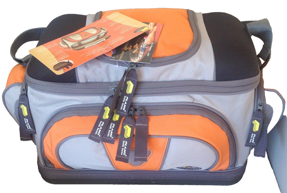 PLANO Fishing Tackle Carry Bag with 4 Utility Lures Large Storage Boxes – 4672