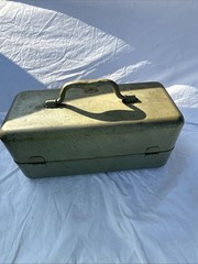 Vintage Falls City My Buddy Metal Fishing Tackle Box 240 OSHMANS Logo