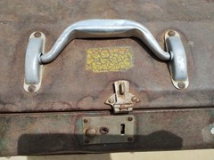 Antique Grip Loc Walton Products Metal Tackle Box