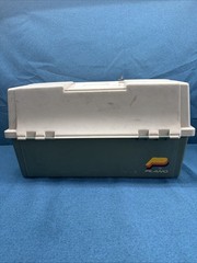 Vintage Plano 8606 Tackle Box With Dividers