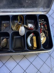 Vtg UMCO Corp USA Model P-9 Aluminum 2-Sided Fishing Tackle Box W/ Mepps Lures