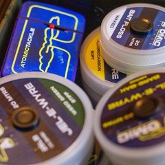 CARP FISHING TACKLE – ATOMIC TACKLE, WINDPROOF LIGHTER, FLOSS BLOBBER