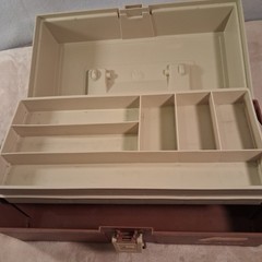 Vintage Plano Molding Co Model 2200 2 Tray Fishing Tackle Box Brown Made In USA