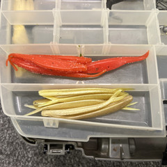 Plano Guide Series Magnum Tackle Box No. 1444 w Misc. Lures and Gear- Graphite