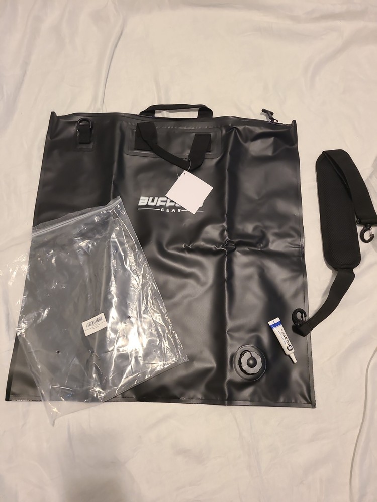 Buffalo Gear Fish Tournament Weigh in Bag for Bass Fishing, Heavy Duty