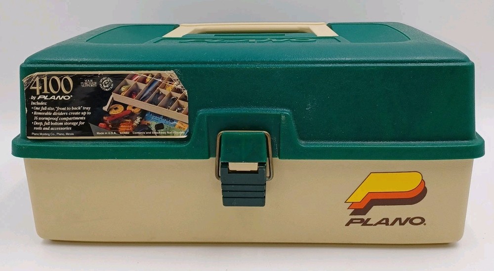 PLANO 16 COMPARTMENT GREEN TACKLE BOX MODEL 4100 Fast Shipping!