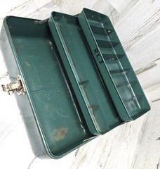 EUC #5413 VTG Tackle Box “Union Steel Chest Corp” Leroy, NY REGD 1951 Lures/More