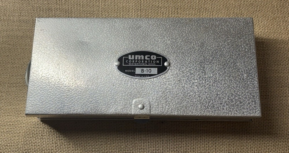 Vintage Umco Corporation Model B-10, 2 Sided Aluminum Terminal Tackle Box
