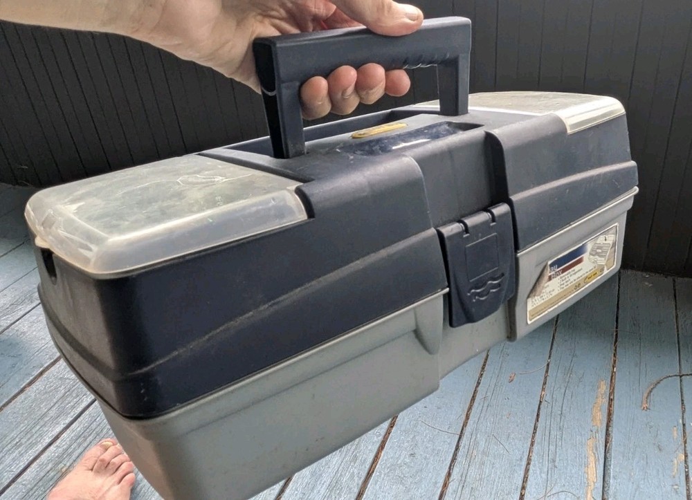 One Light Keyer Bait Box Tray Tackle Box Gray W/ Lures And More. Flip Top