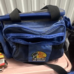 Bass Pro Shops Extreme Tackle Bag/Binder Combo w/10 Binder Pages As Is