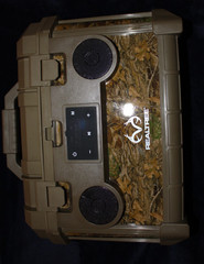 Realtree Full Capacity Toolbox Camo with Wireless Speakers